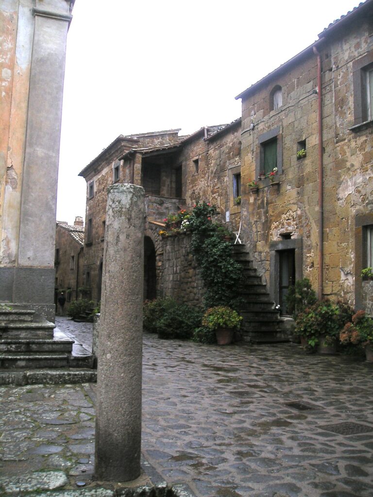 Escenarios de novela XI - Civita di Bagnoreggio - La città che muore - La biblioteca de Vaccaro
