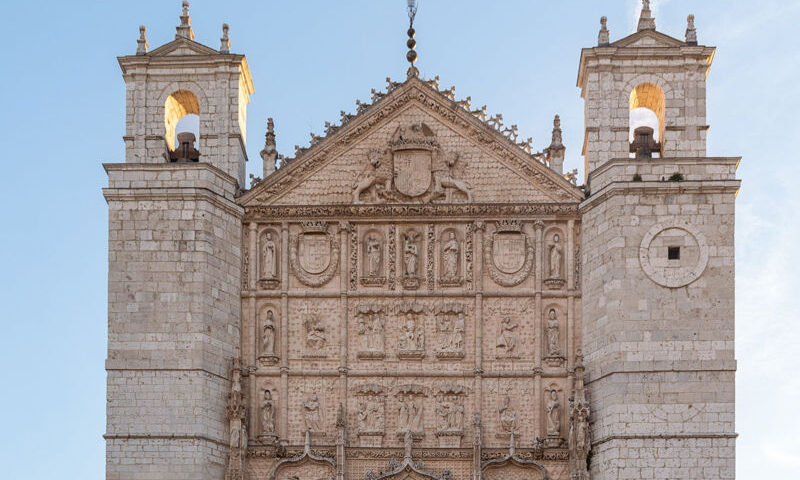 Escenarios de novela XIX. El Paseo del Cauce en Valladolid (El palimpsesto del templario)